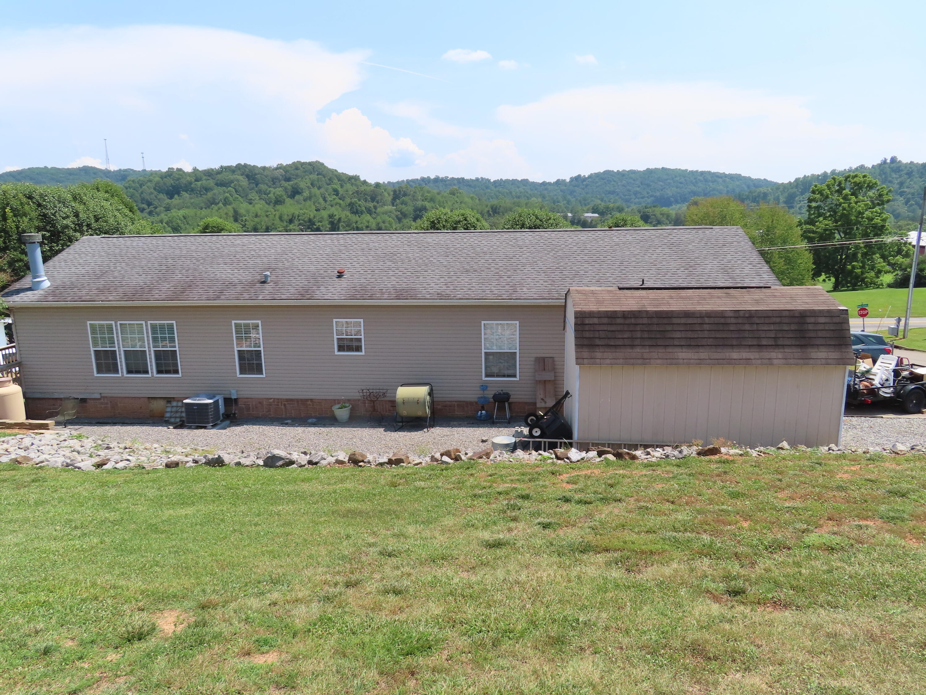 100 Reedy Creek Road Bristol, TN 37620 - Photo 11 of 46 IMG_5153