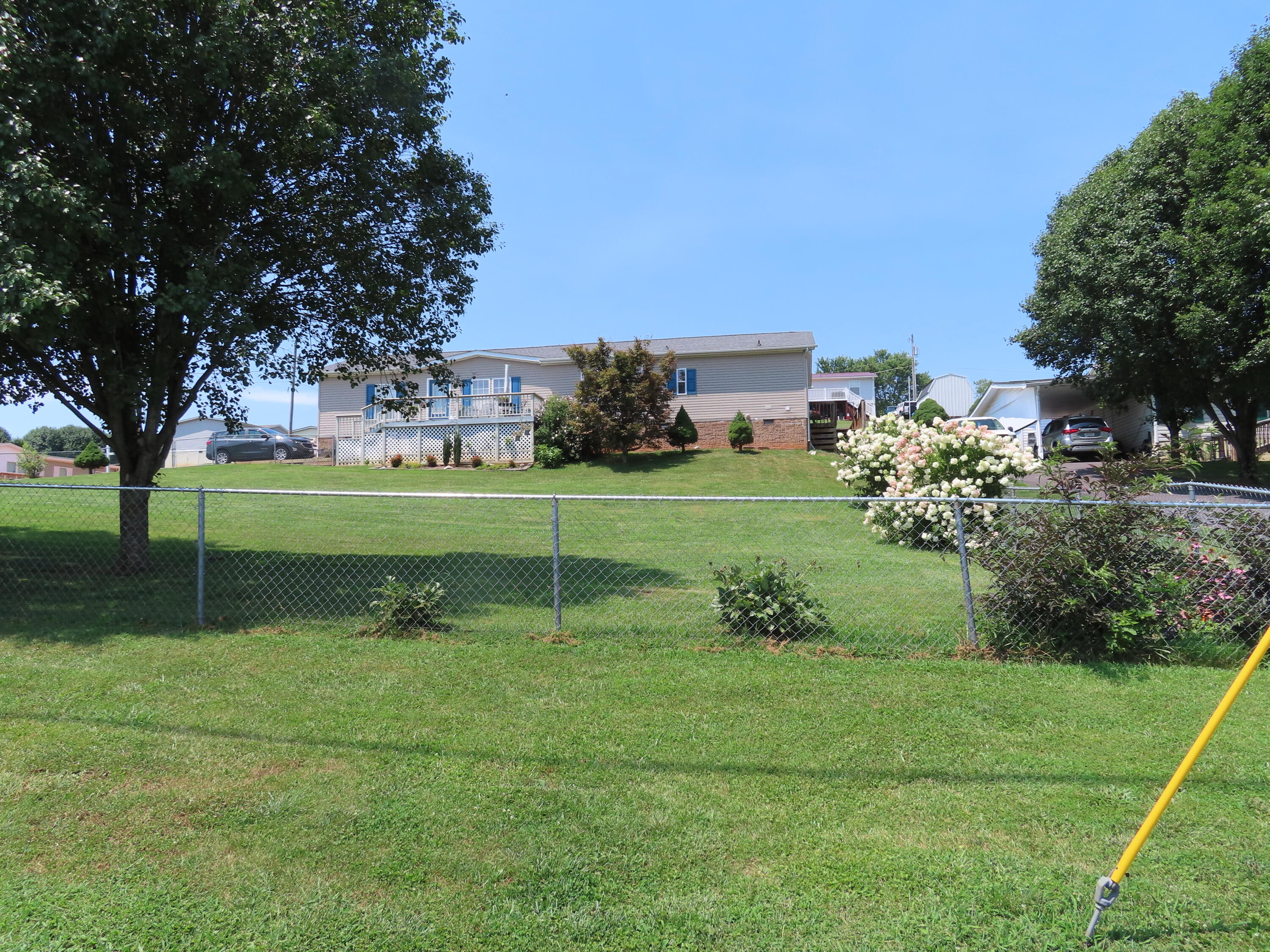 100 Reedy Creek Road Bristol, TN 37620 - Photo 3 of 46 IMG_5145