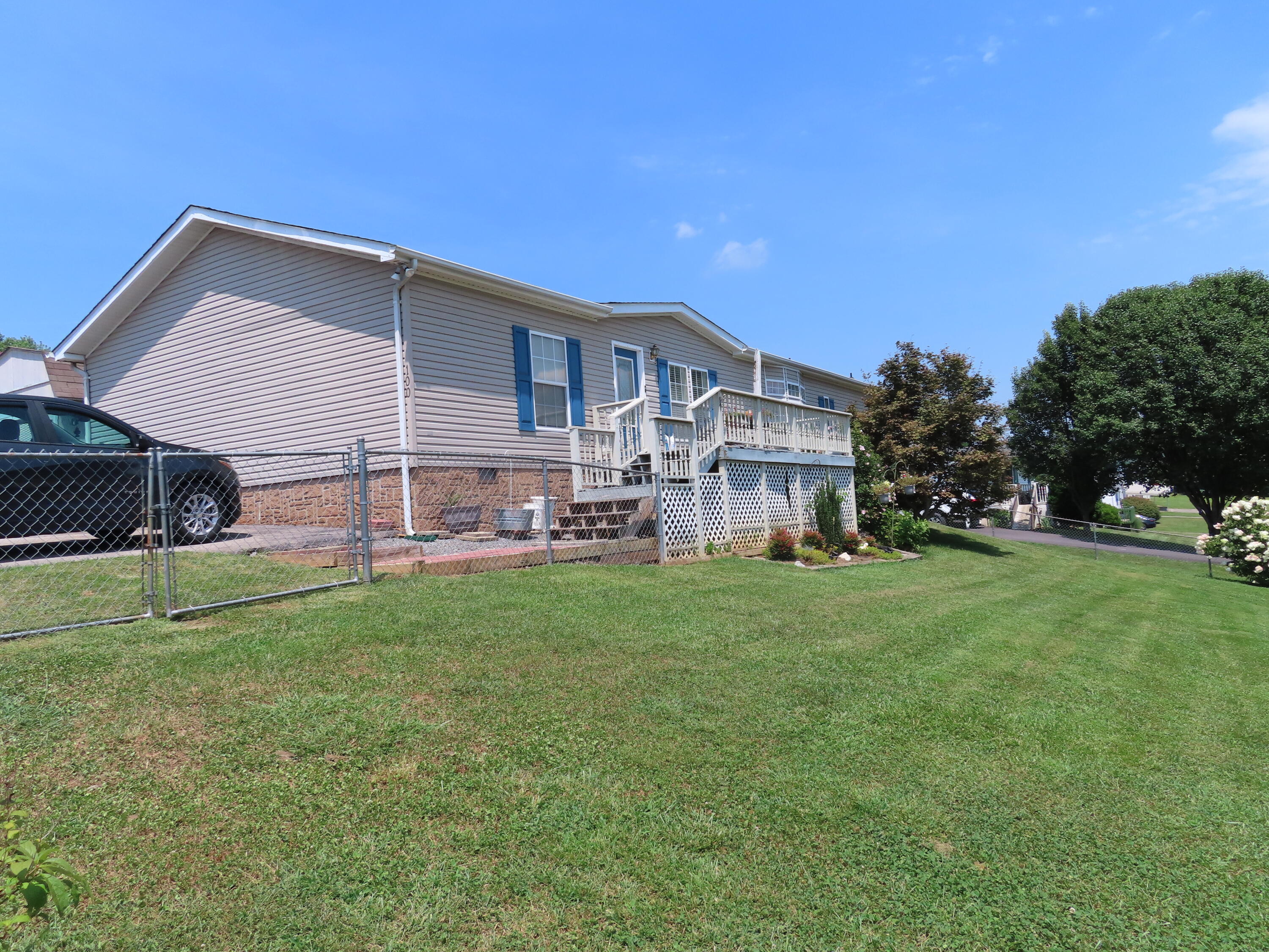 100 Reedy Creek Road Bristol, TN 37620 - Photo 6 of 46 IMG_5148
