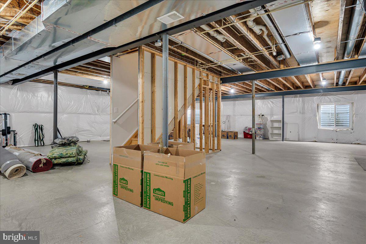 237 Crescent Road Landenberg, PA 19350 - Photo 38 of 46 a view of livingroom with furniture