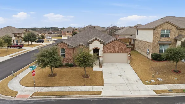 $380,000 | 105 Blaze Moon, Cibolo, TX 78108
