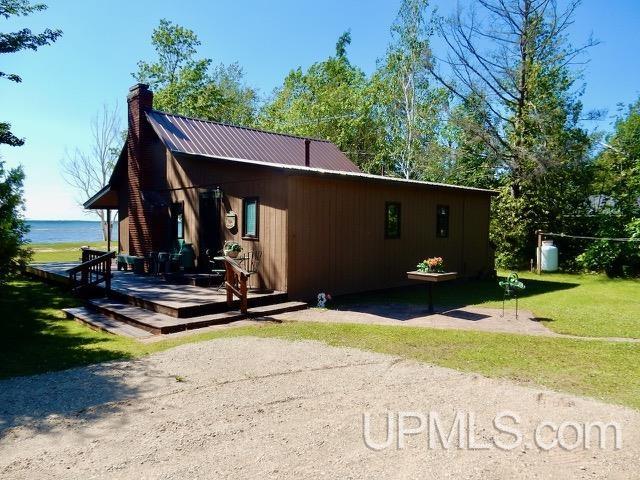 9219 25 Rd Garden Garden, MI 49835 - Photo 1 of 22