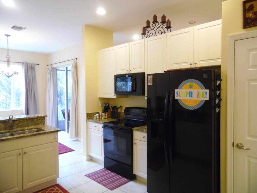 195 Southwest Walking Path Stuart, FL 34997 - Photo 14 of 47 SAM_2384