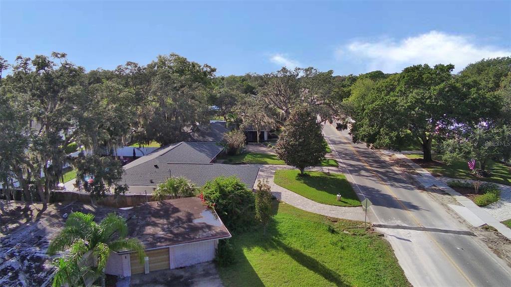 2464 Derbyshire Road Maitland, FL 32751 - Photo 40 of 42 an aerial view of a house with a garden