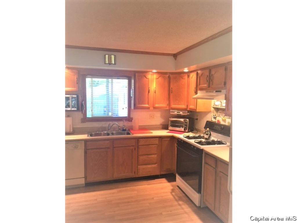 3308 Normandy Road Springfield, IL 62703 - Photo 7 of 12