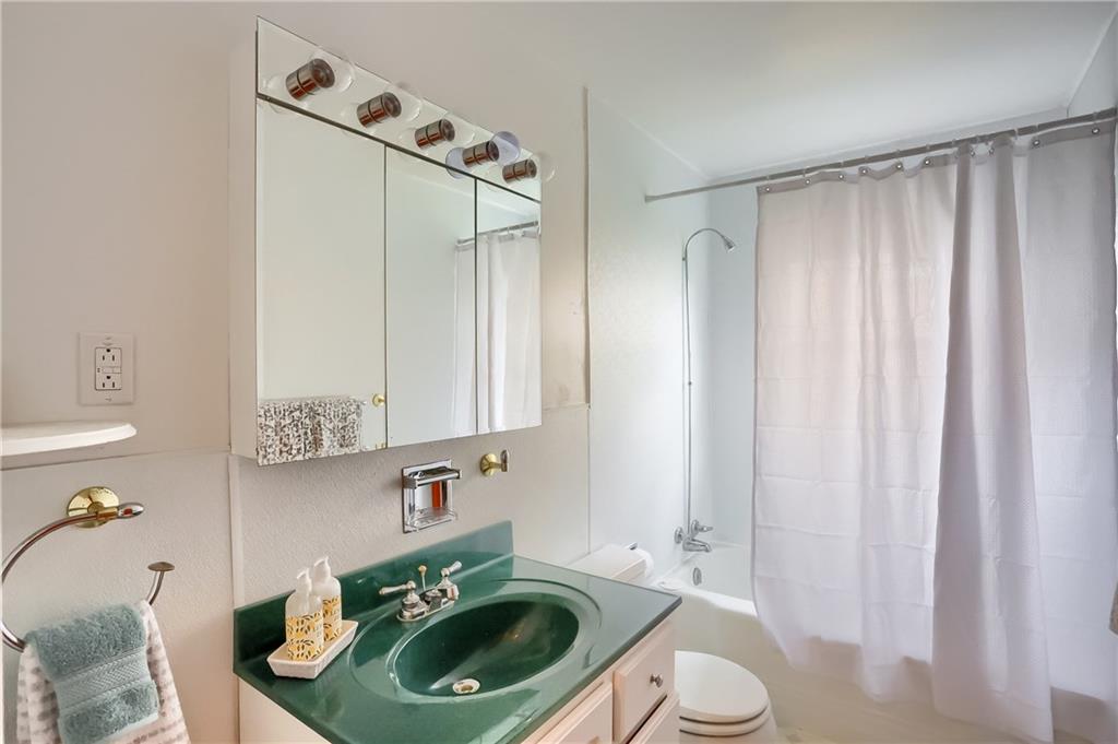 814 Marshall Road Monaca, PA 15061 - Photo 13 of 25 Full bath with new shower on main floor