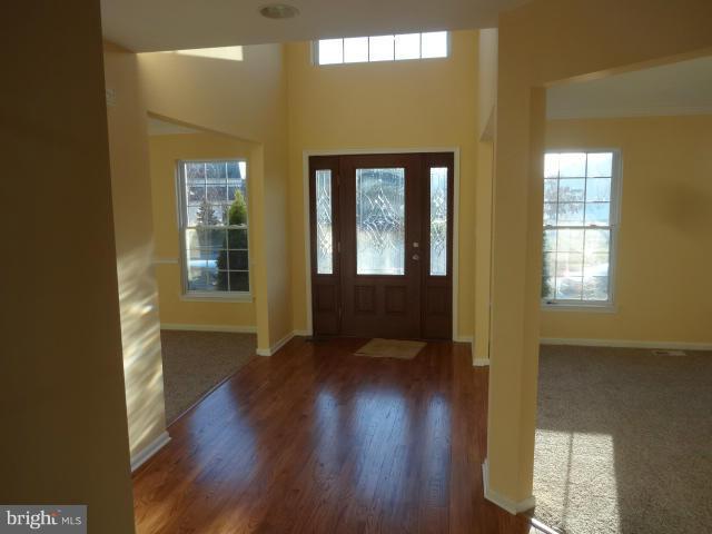 122 Commodore Drive Baltimore, MD 21221 - Photo 10 of 28 Interior (General)