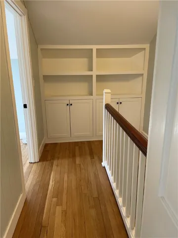 $2,500 | 102 3rd Beach Road, Middletown, RI 02842