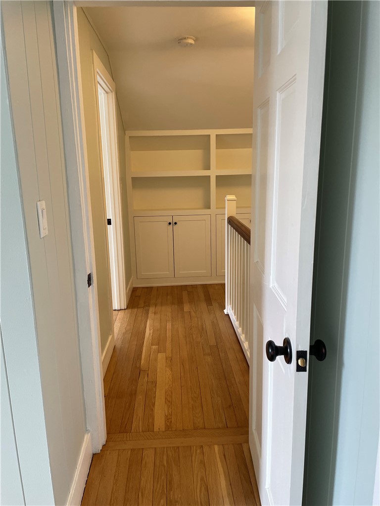 102 3rd Beach Road Middletown, RI 02842 - Photo 22 of 29