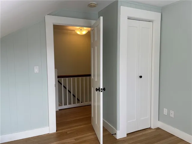 $2,500 | 102 3rd Beach Road, Middletown, RI 02842