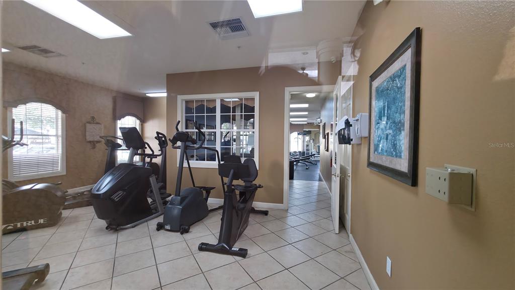 3611 Conroy Road, Unit 818 Orlando, FL 32839 - Photo 40 of 44 Gallery Image 40