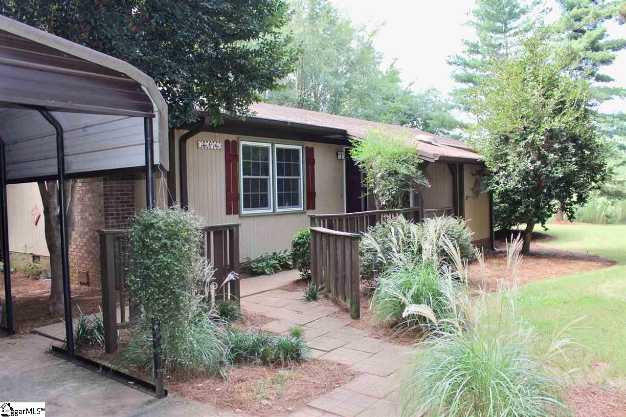 206 Lawrence Bridge Road Seneca, SC 29672 - Photo 3 of 36 Gallery Image 3
