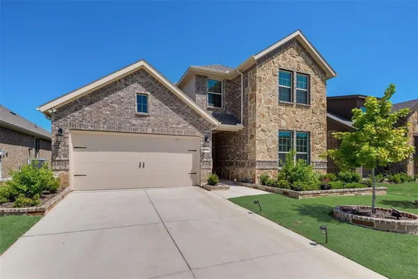 $2,800 | 2085 Tahoka Lane, Forney, TX 75126