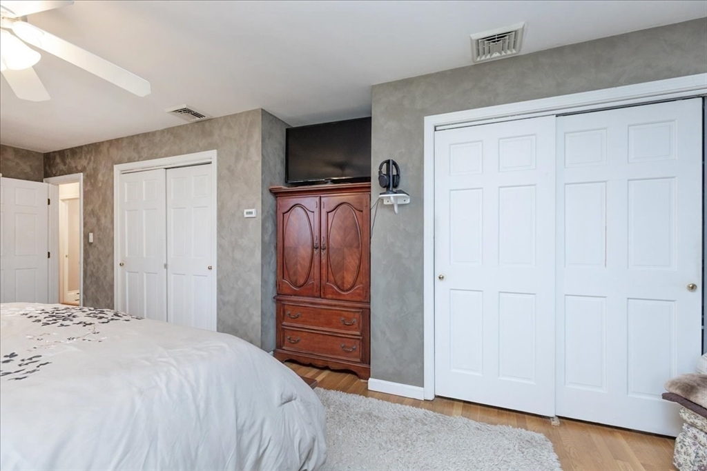 1083 Broadway Road Dracut, MA 01826 - Photo 23 of 28 Gallery Image 23