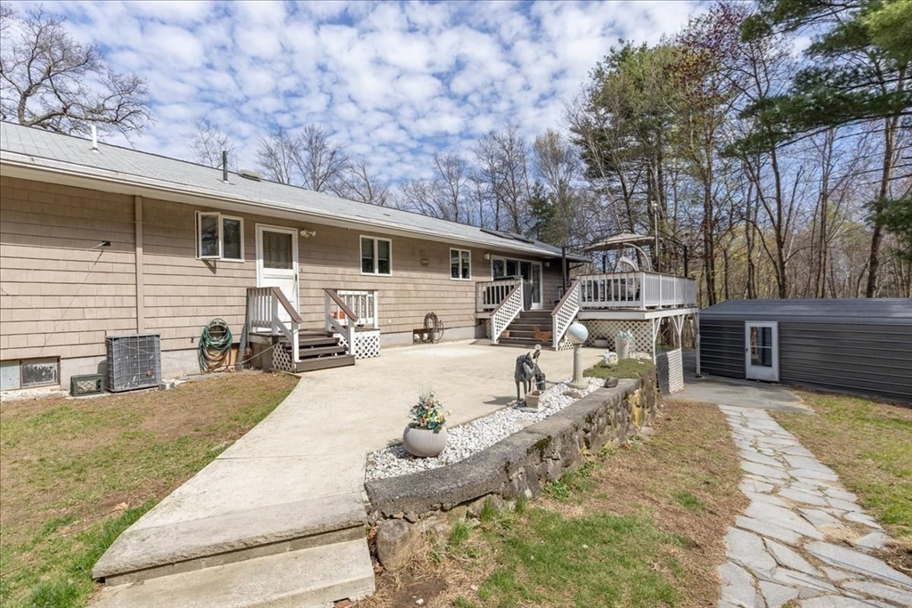 1083 Broadway Road Dracut, MA 01826 - Photo 4 of 28 Gallery Image 4