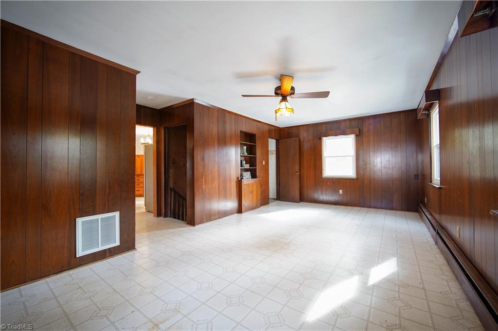 349 Ralph Miller Road Lexington, NC 27295 - Photo 8 of 21 Gallery Image 8