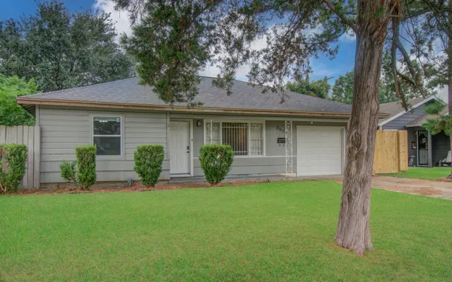 $1,700 | 3626 Songwood Street, Houston, TX 77023