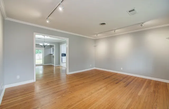 $1,700 | 3626 Songwood Street, Houston, TX 77023