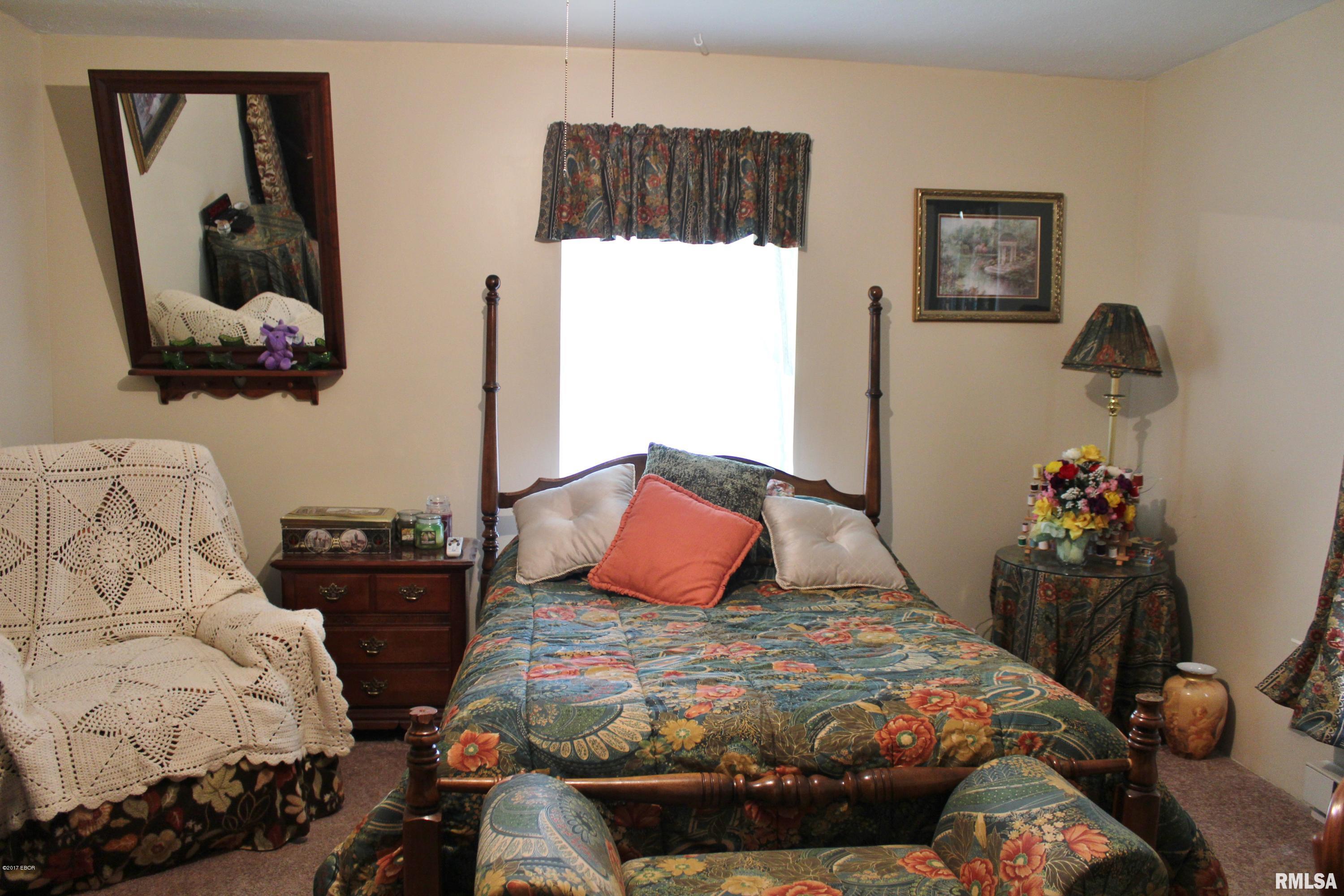 17866 Galatia Post Road Marion, IL 62959 - Photo 8 of 30