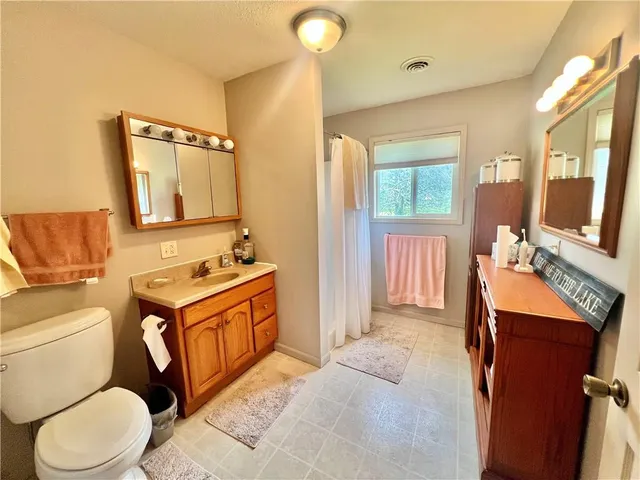 $225,000 | 181 Lake Marie Drive, Princeton, MO 64673