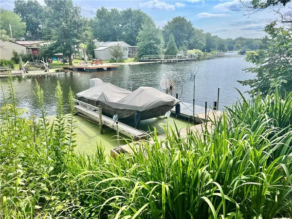 $225,000 | 181 Lake Marie Drive, Princeton, MO 64673