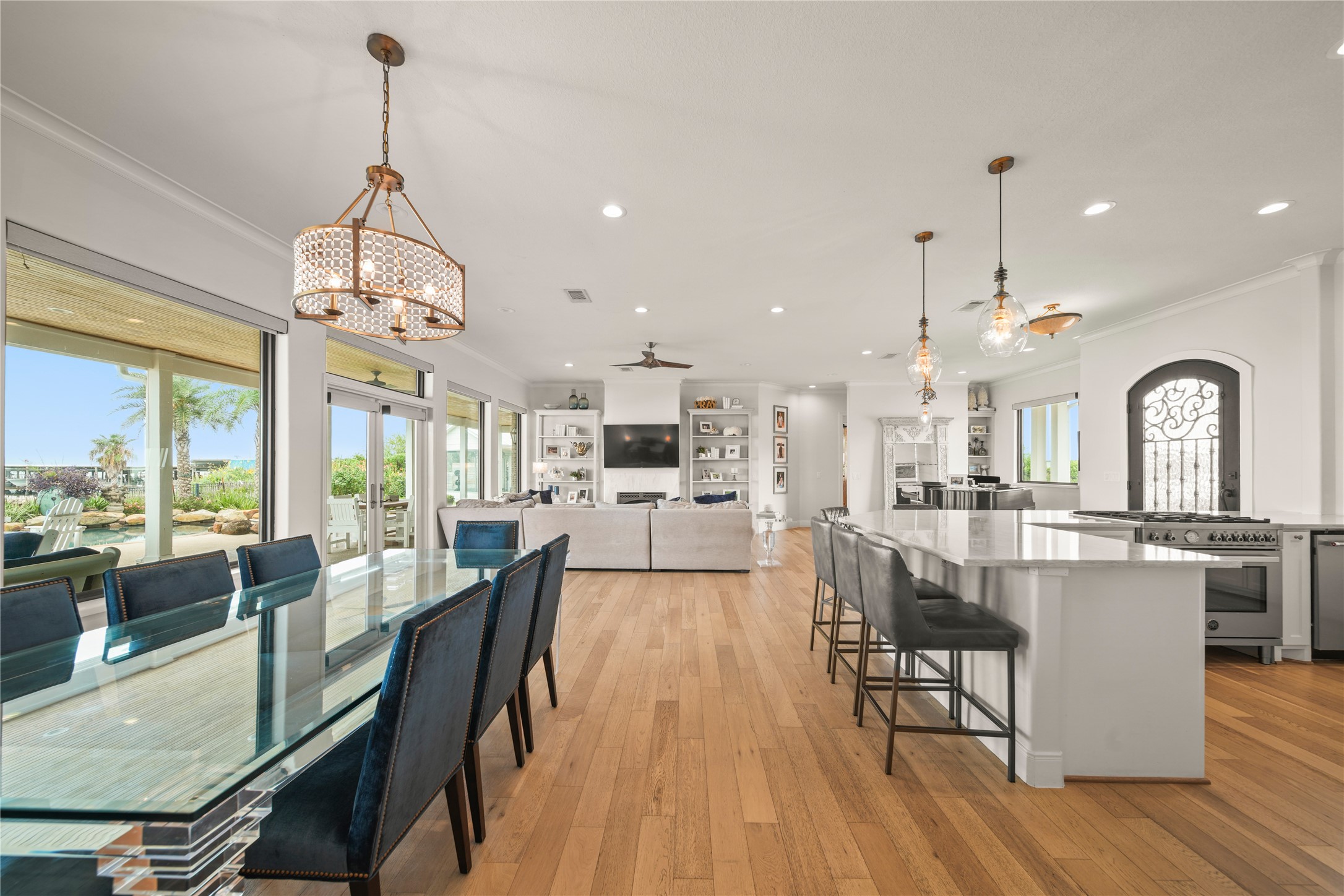 206 Avenue A Dickinson, TX 77539 - Photo 11 of 38