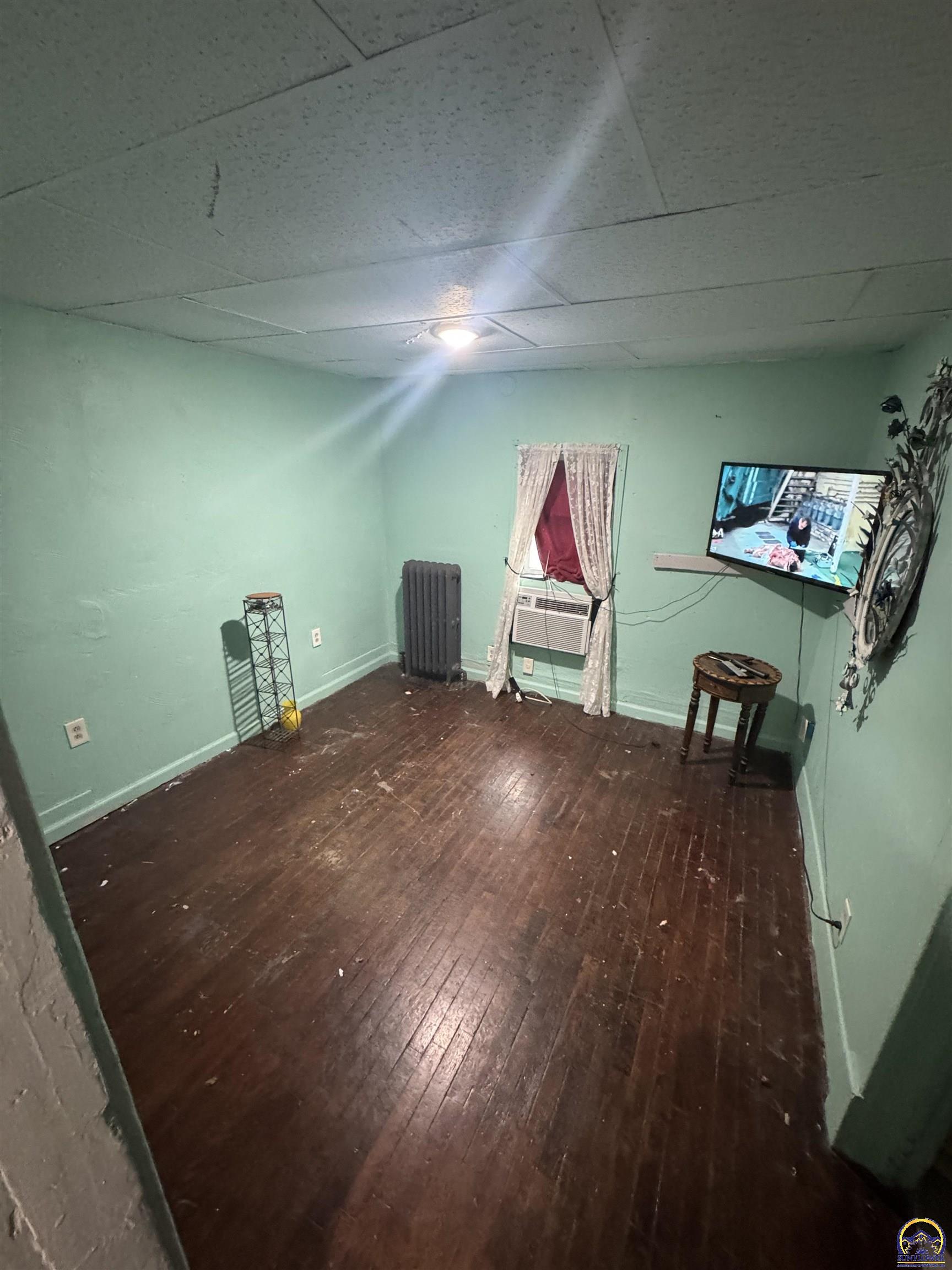 1109 Southwest Lincoln Street Topeka, KS 66604 - Photo 13 of 22