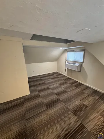 $135,000 | 1109 Southwest Lincoln Street, Topeka, KS 66604