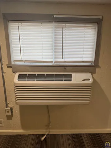 $135,000 | 1109 Southwest Lincoln Street, Topeka, KS 66604