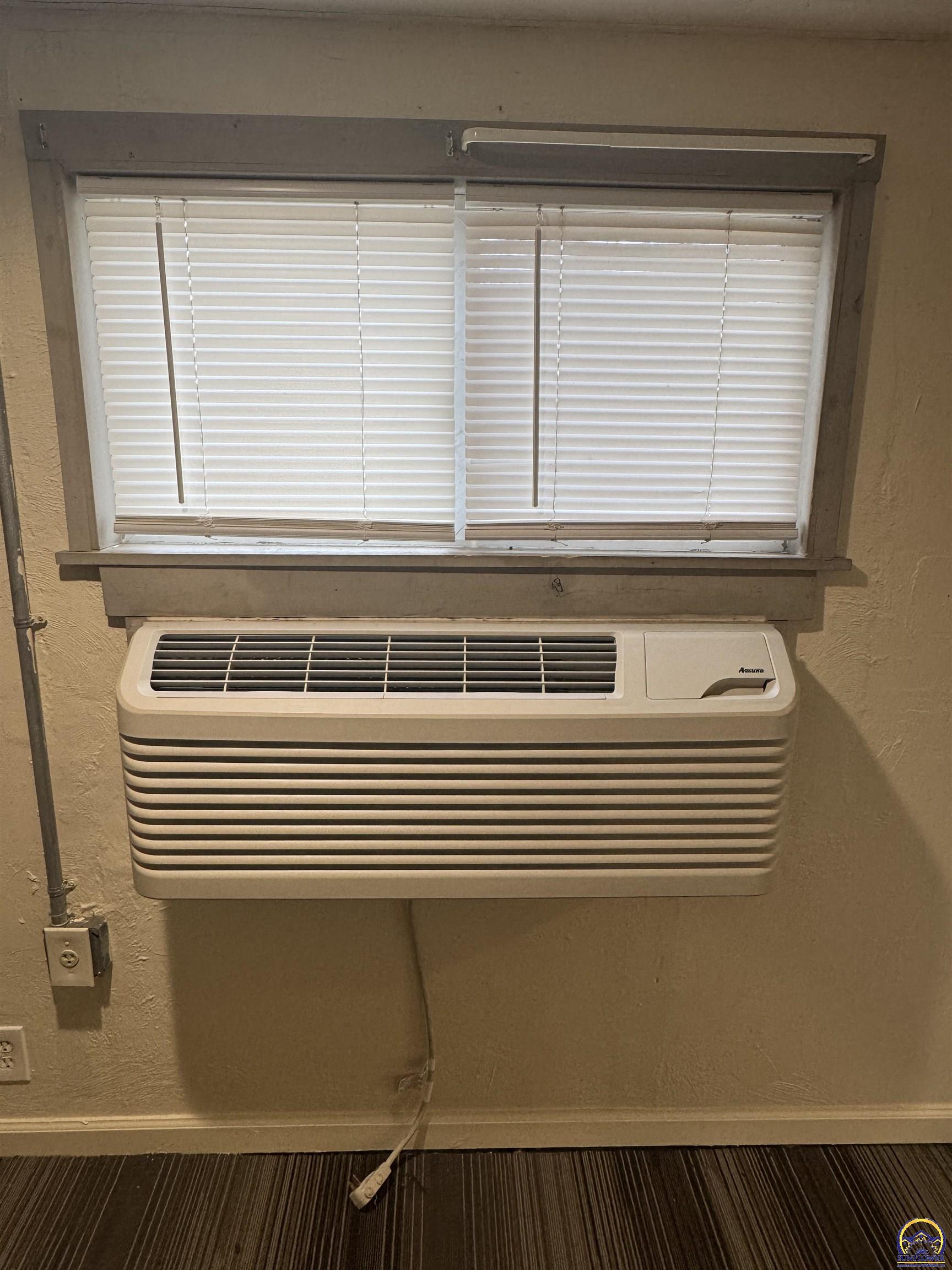 1109 Southwest Lincoln Street Topeka, KS 66604 - Photo 20 of 22