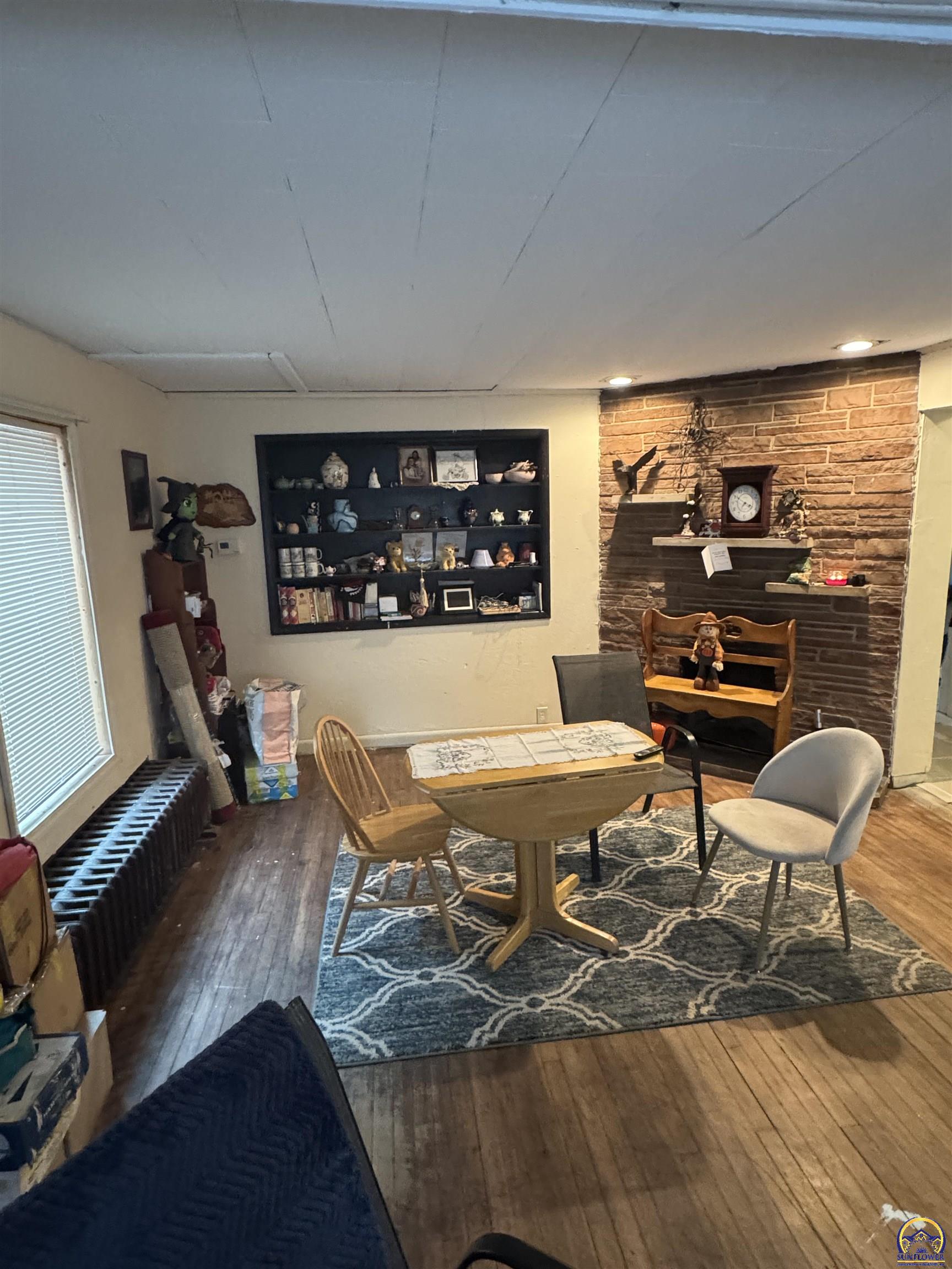 1109 Southwest Lincoln Street Topeka, KS 66604 - Photo 4 of 22