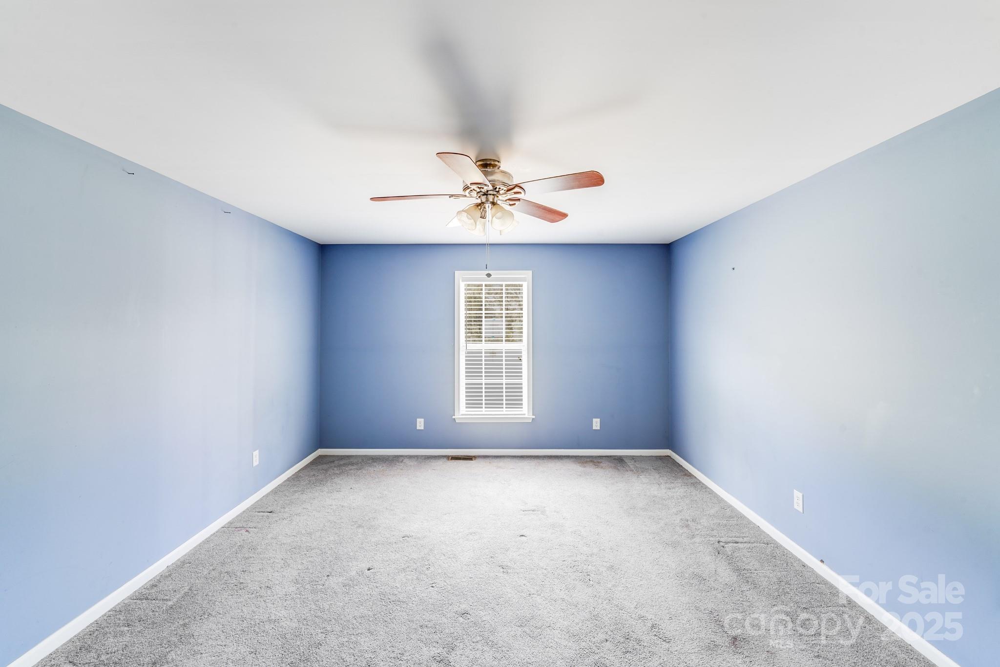2300 Southbend Road Clover, SC 29710 - Photo 4 of 23 Gallery Image 4