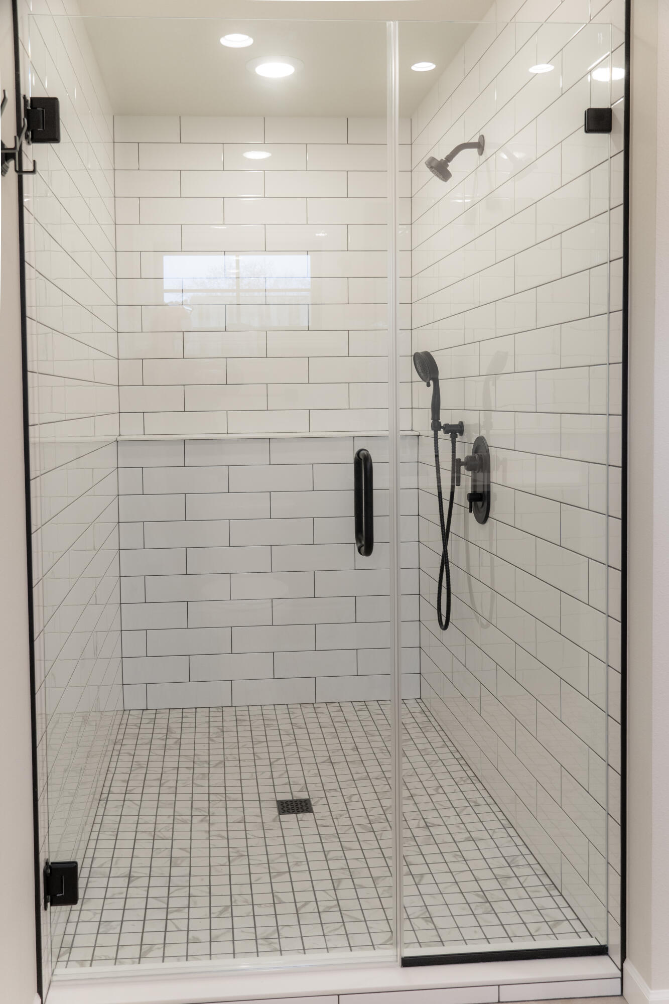 618 Johnson Street Onalaska, WI 54650 - Photo 18 of 29 Master Bath Shower