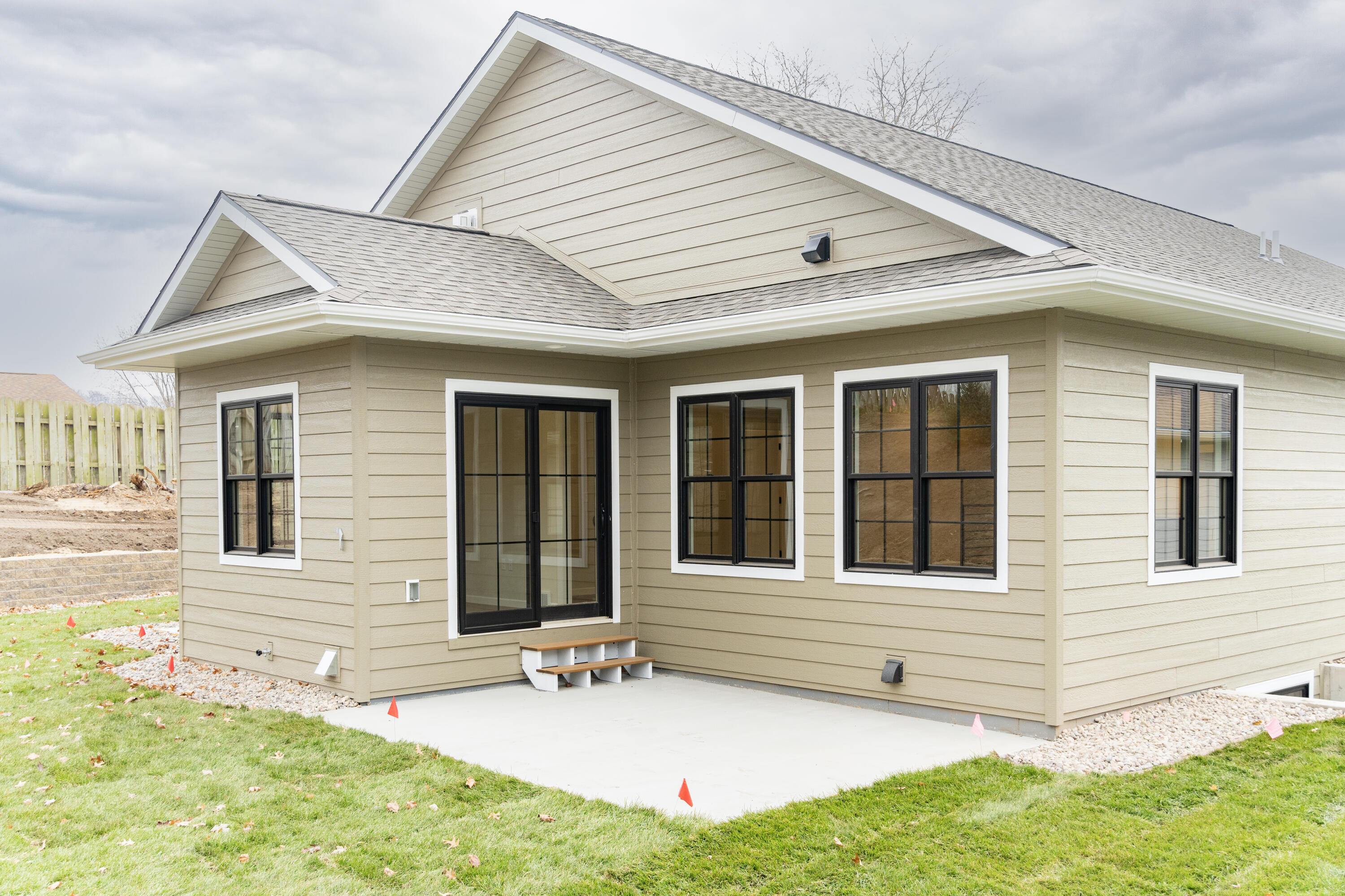 618 Johnson Street Onalaska, WI 54650 - Photo 29 of 29 Patio