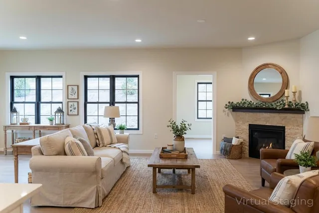 $674,800 | 618 Johnson Street, Onalaska, WI 54650