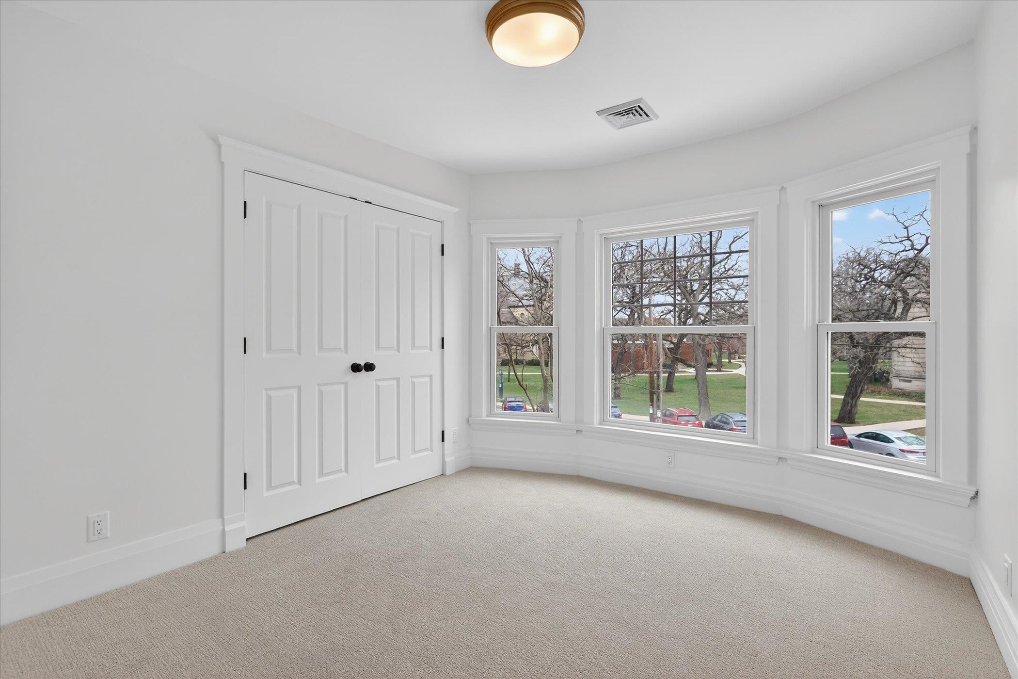 631 College Street Beloit, WI 53511 - Photo 24 of 37