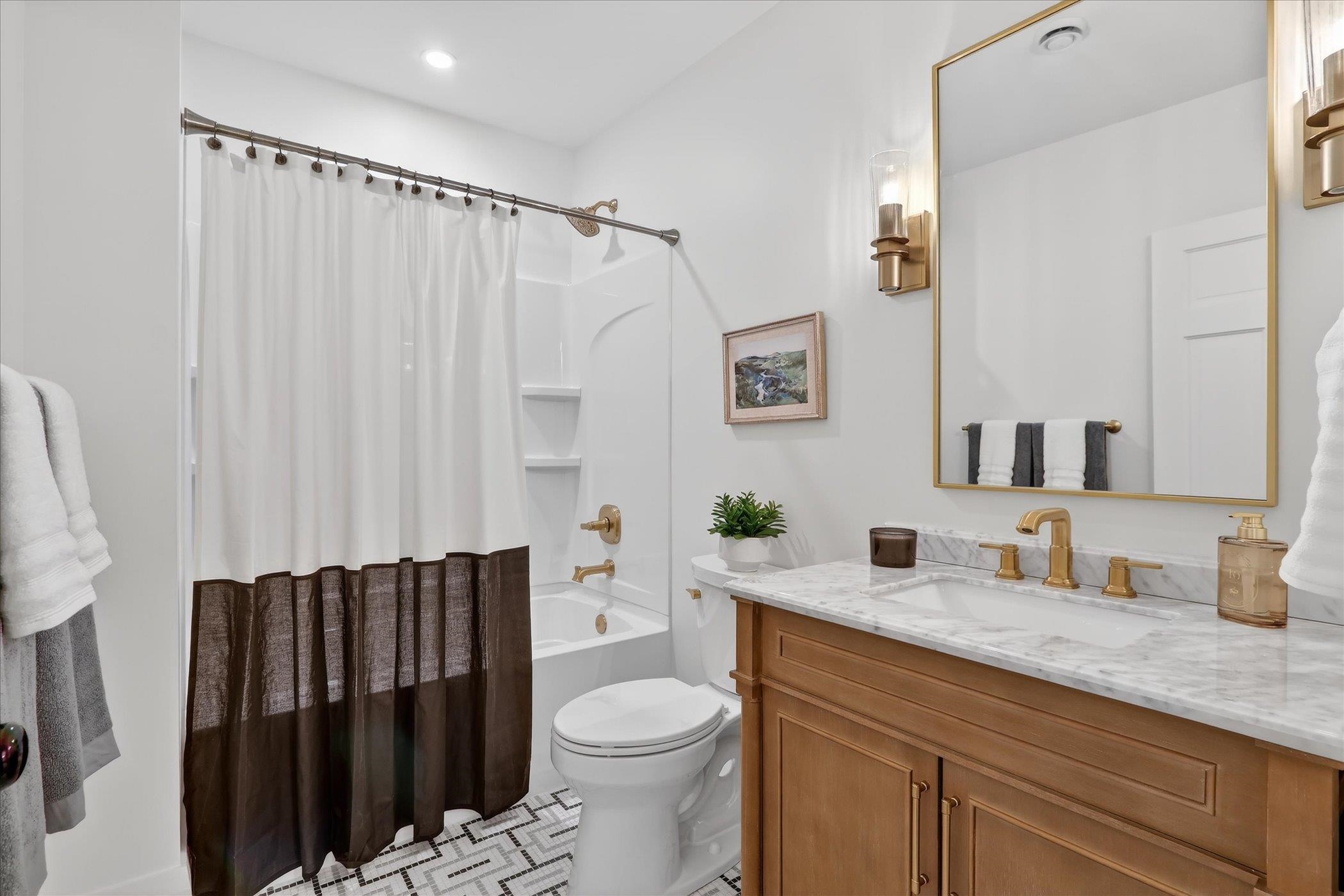 631 College Street Beloit, WI 53511 - Photo 28 of 37