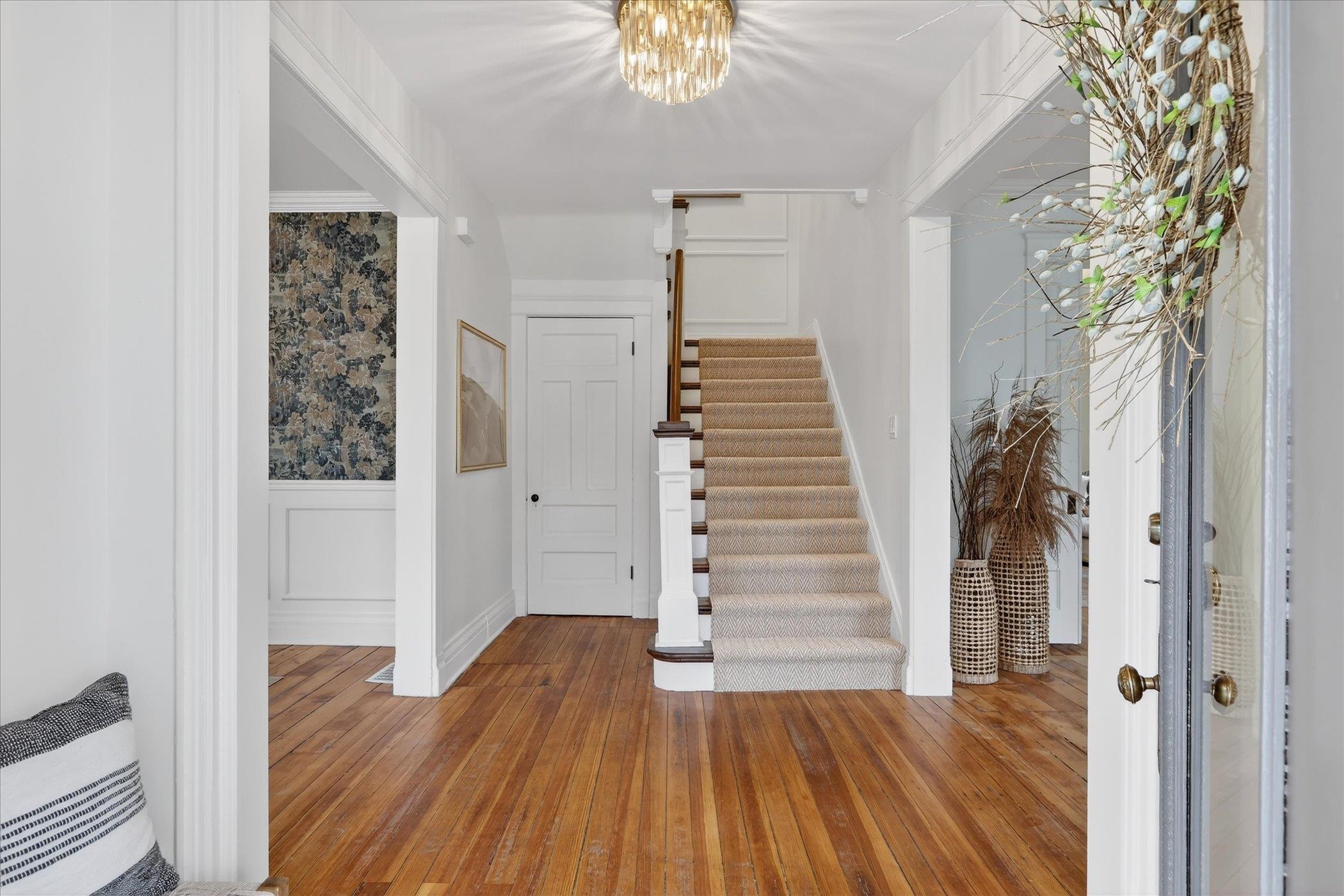 631 College Street Beloit, WI 53511 - Photo 4 of 37