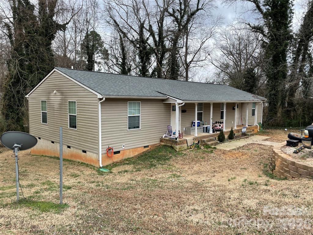 113 Sunset Drive Clover, SC 29710 - Photo 1 of 10