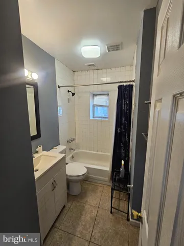 $200,000 | 249 East Sharpnack Street, Philadelphia, PA 19119
