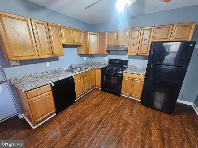 $200,000 | 249 East Sharpnack Street, Philadelphia, PA 19119