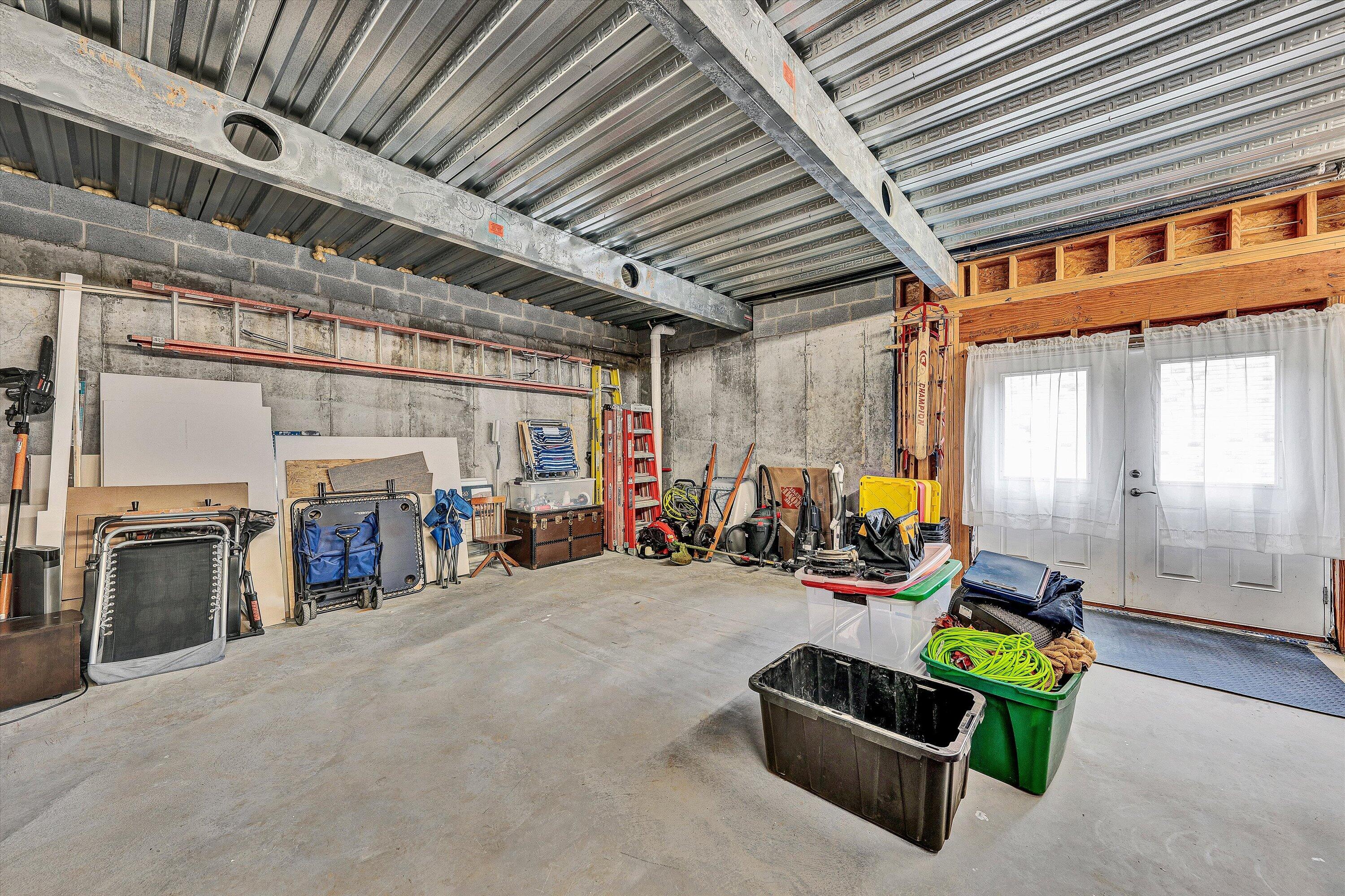 2750 McVitty Road Roanoke, VA 24018 - Photo 40 of 55 40-DSC00253