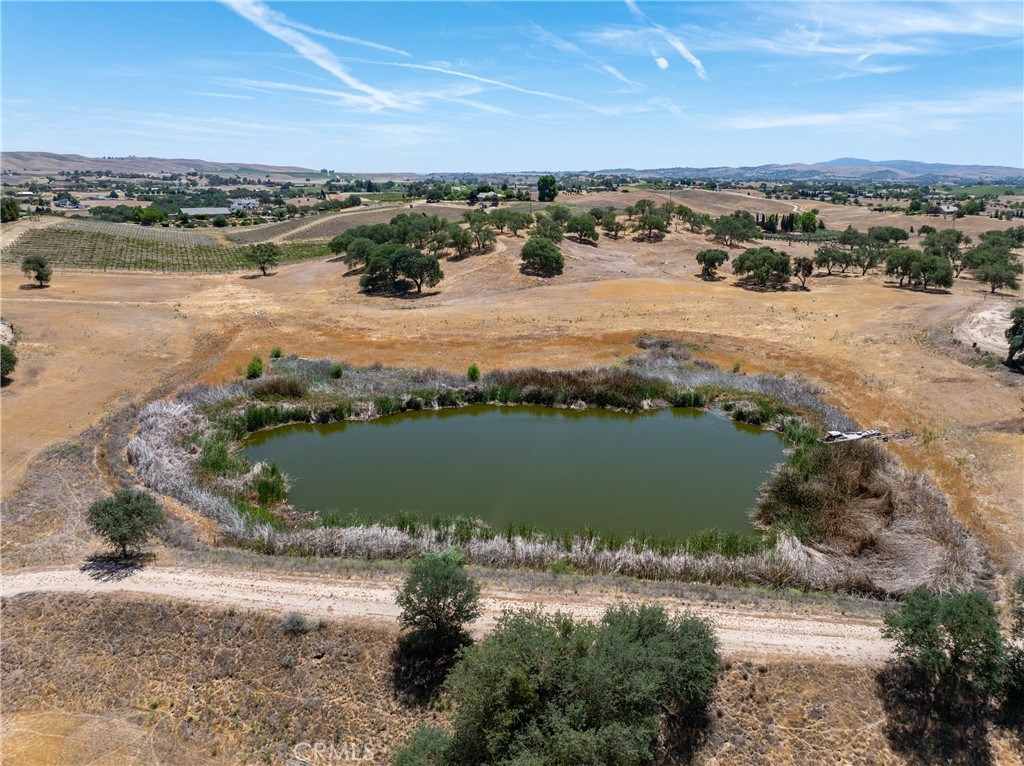 5275 Camp 8 Road Paso Robles, CA 93446 - Photo 17 of 32 an aerial view of ocean and residential houses with outdoor space
