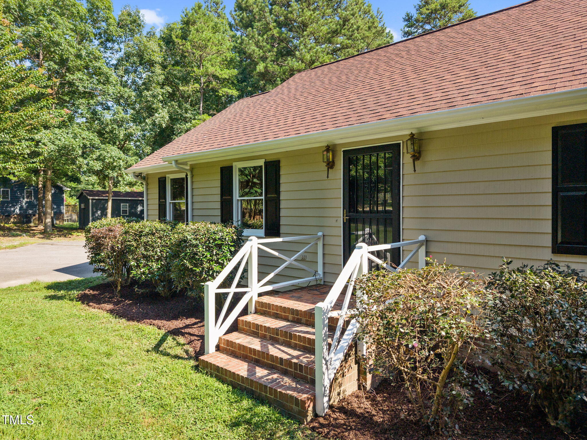 2856 Nutbush Road Henderson, NC 27537 - Photo 14 of 49 14-web-or-mls-DJI_20250723163517_0429_D