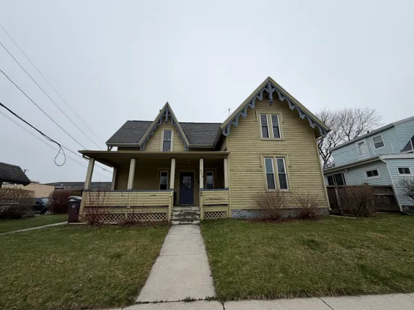 $180,000 | 309 Broadway Street, Sheboygan Falls, WI 53085