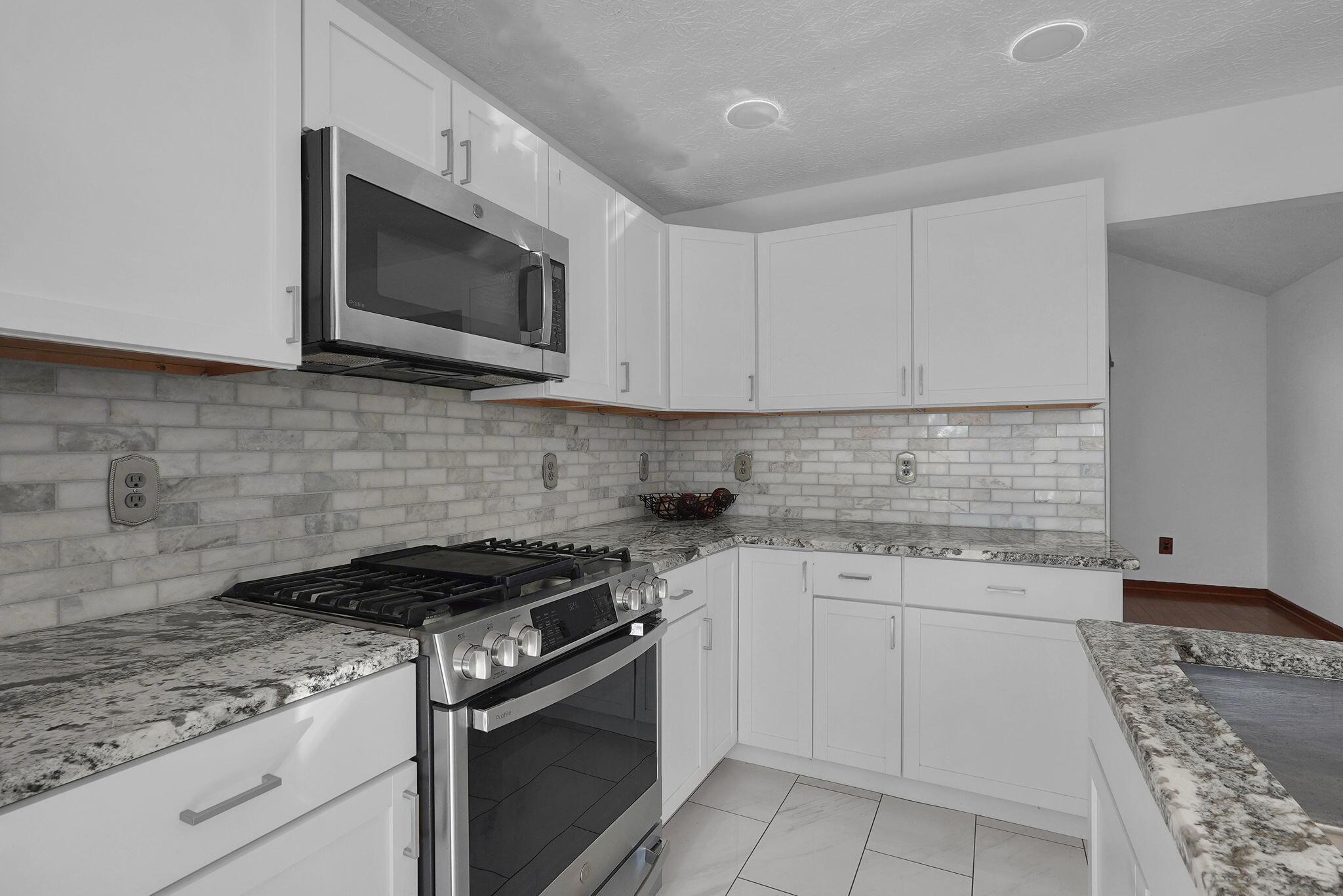 5583 Durrett Road Orient, OH 43146 - Photo 15 of 63 1000015128