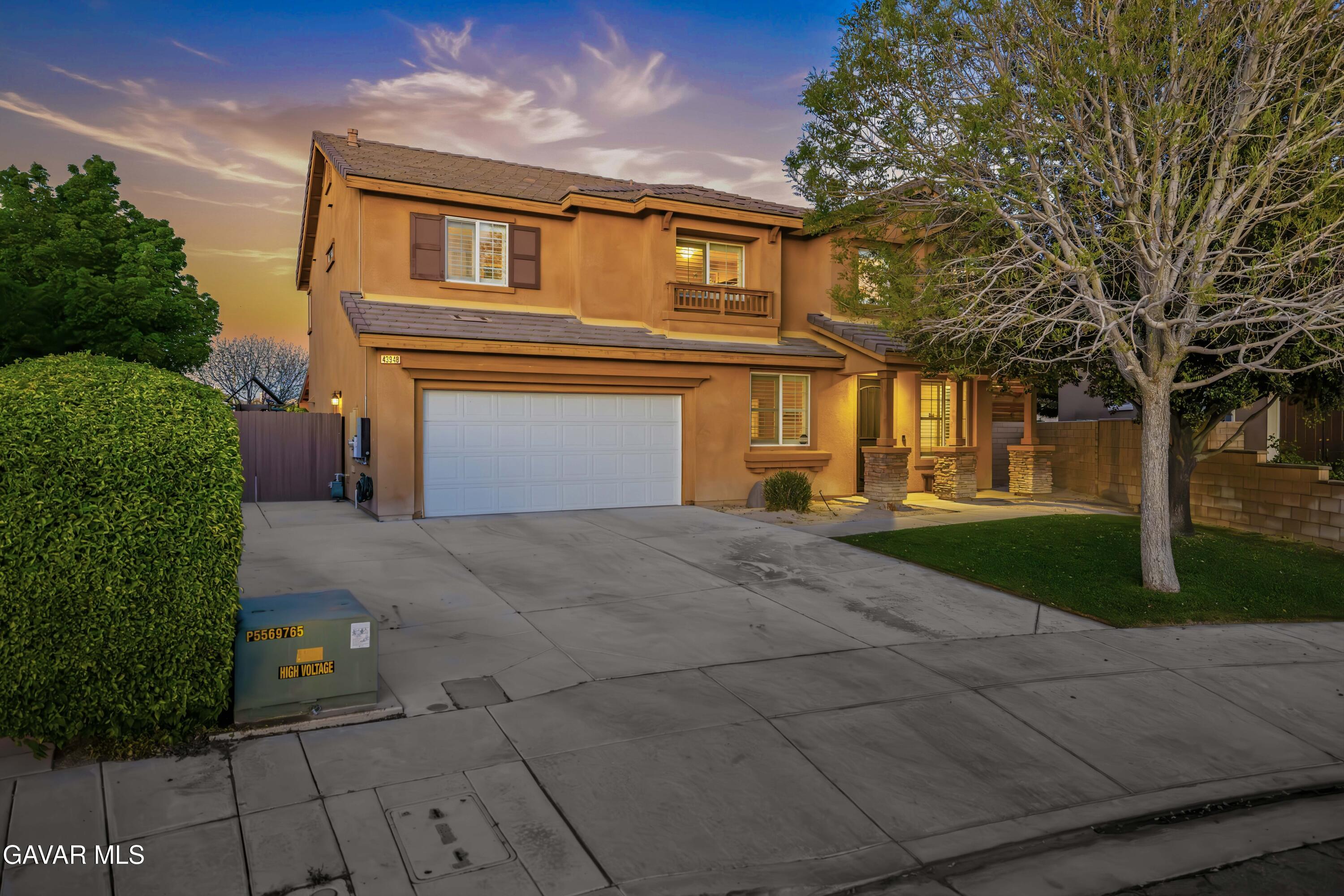 43948 Spring Street Lancaster, CA 93536 - Photo 3 of 52 43948 Spring St-6