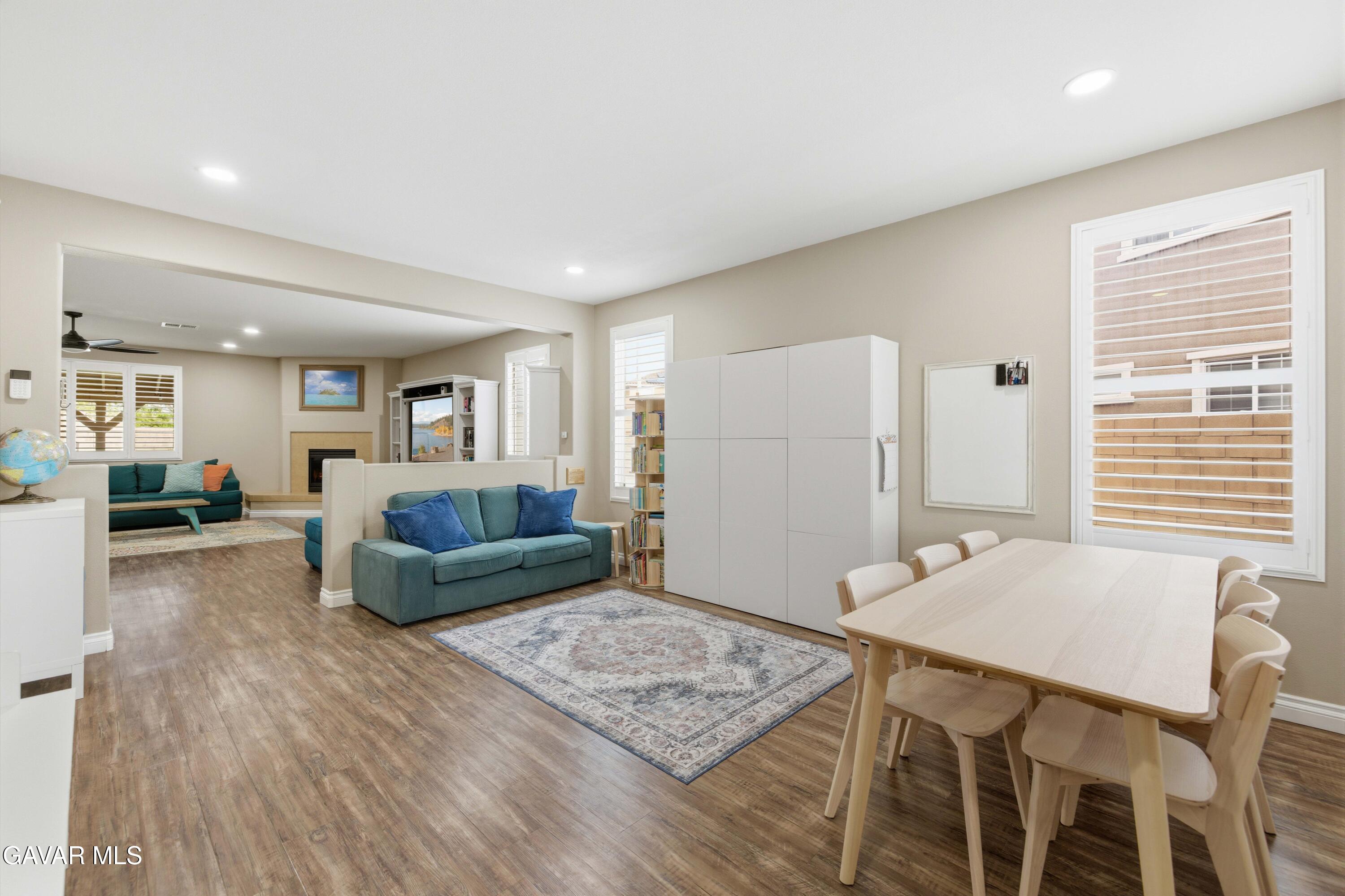 43948 Spring Street Lancaster, CA 93536 - Photo 7 of 52 43948 Spring St-7