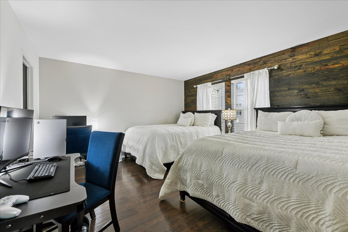 356 Ogden Falls Boulevard, Unit 356 Oswego, IL 60543 - Photo 12 of 22