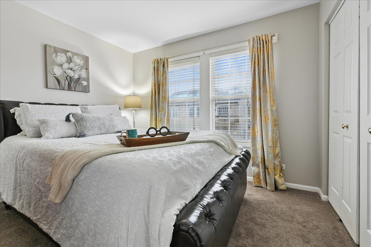 356 Ogden Falls Boulevard, Unit 356 Oswego, IL 60543 - Photo 13 of 22